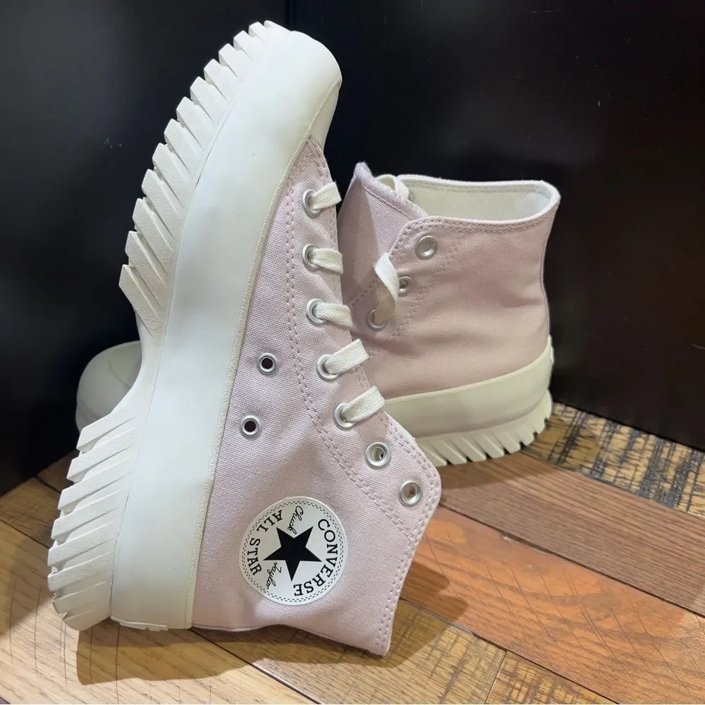 NEW Converse Chuck Taylor All Star Lugged 2.0 Platform High Barely Rose Women’s - Picture 2 of 4